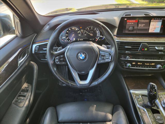 Used 2019 BMW 530i xDrive w/ Premium Package AWD/4WD image 16