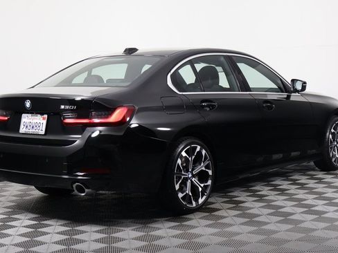 Certified 2026 BMW 330i Sedan w/ Premium Package RWD image 4