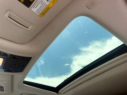 Used 2019 Lexus RX 350L FWD image 11