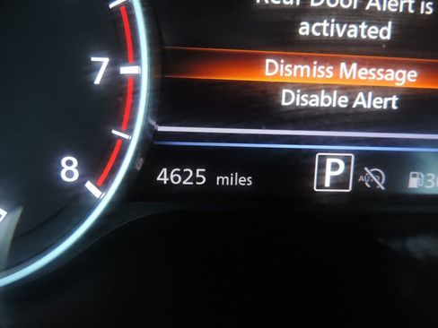 Used 2025 Nissan Sentra SR image 27