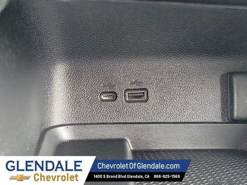 Certified 2024 Chevrolet Traverse LT AWD/4WD image 28
