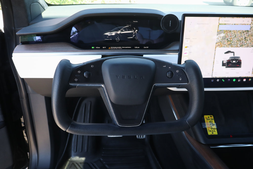 Used 2022 Tesla Model X AWD/4WD image 19