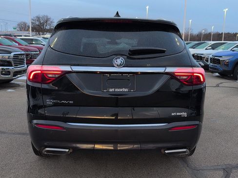Used 2024 Buick Enclave Essence w/ Experience Buick Package image 4