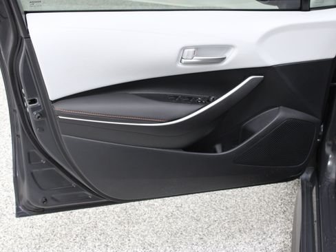 Used 2025 Toyota Corolla FX FWD image 12