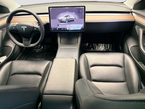Used 2023 Tesla Model 3 Standard Range RWD image 12