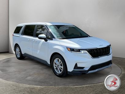 Used 2022 Kia Carnival LX