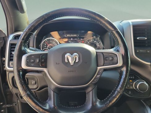 Used 2020 RAM 1500 Big Horn AWD/4WD image 12