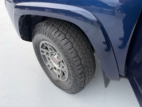 Certified 2020 Toyota 4Runner SR5 Premium w/ Moonroof Package image 23