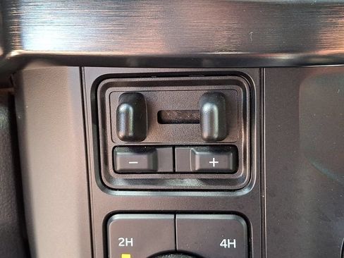 Used 2024 Ford F250 Lariat w/ Lariat Ultimate Package AWD/4WD image 24