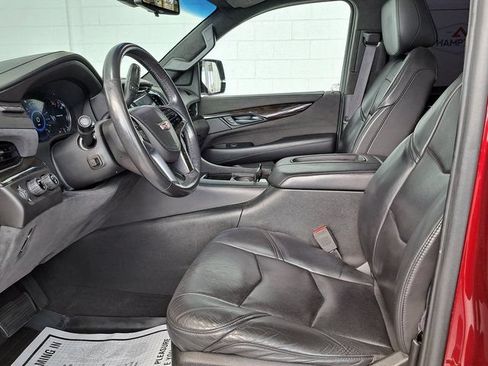 Used 2017 Cadillac Escalade ESV Platinum AWD/4WD image 24