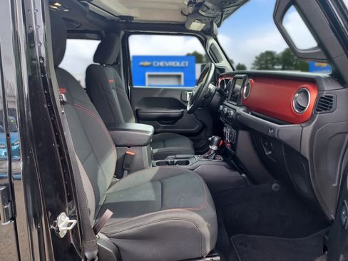 Used 2020 Jeep Gladiator Rubicon AWD/4WD image 18