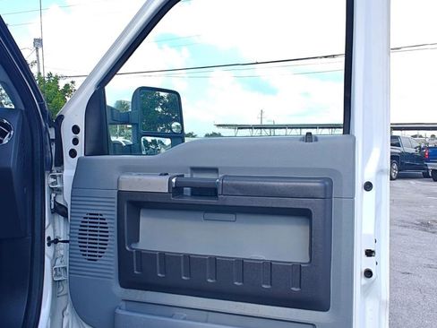 Used 2015 Ford F350 XLT w/ XLT Value Package AWD/4WD image 10