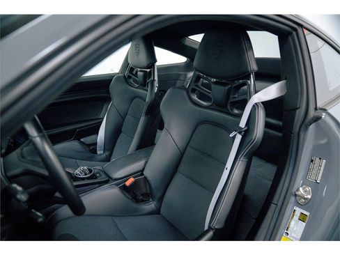 Used 2023 Porsche 911 GT3 RWD image 2