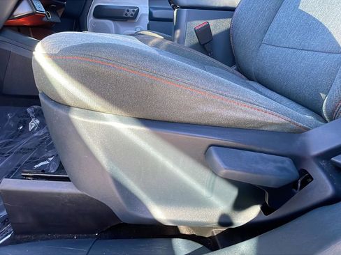 Used 2022 Ford Maverick XLT image 26