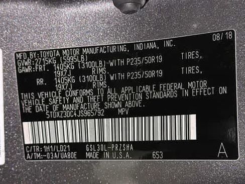 Used 2018 Toyota Sienna SE Premium FWD image 11