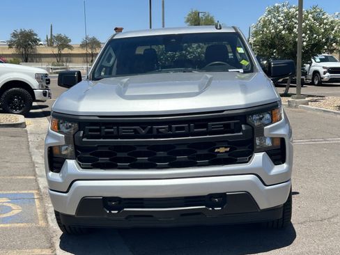 Used 2022 Chevrolet Silverado 1500 Custom RWD image 8