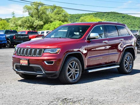 Certified 2021 Jeep Grand Cherokee Limited w/ Premium Lighting Group AWD/4WD image 7