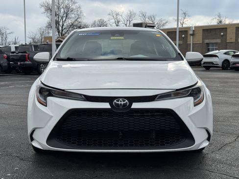 Used 2020 Toyota Corolla LE image 14
