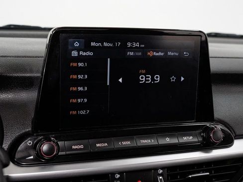 Used 2024 Kia Forte LXS image 15