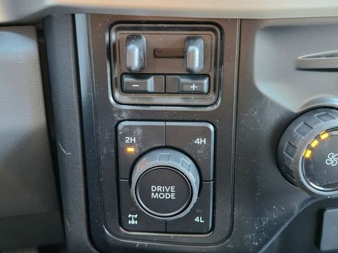New 2026 Ford F250 XL w/ XL Off-Road Package AWD/4WD image 23