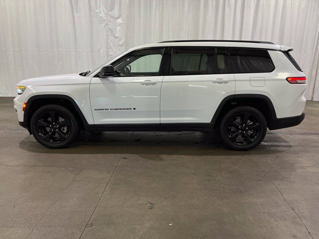 Used 2022 Jeep Grand Cherokee L Laredo AWD/4WD image 8