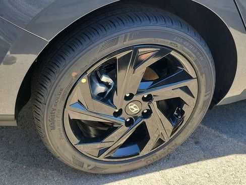 New 2026 Hyundai Elantra Sport image 23