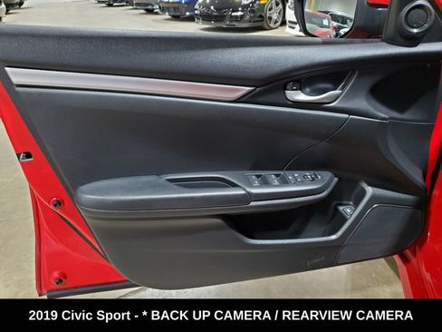 Used 2019 Honda Civic Sport image 8