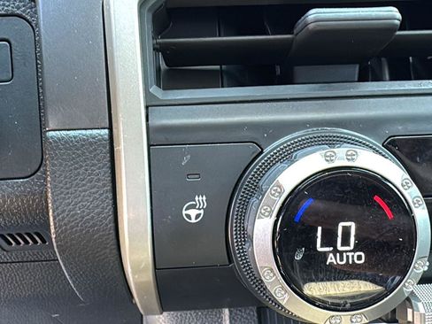 Used 2024 Toyota Tacoma TRD Sport image 22