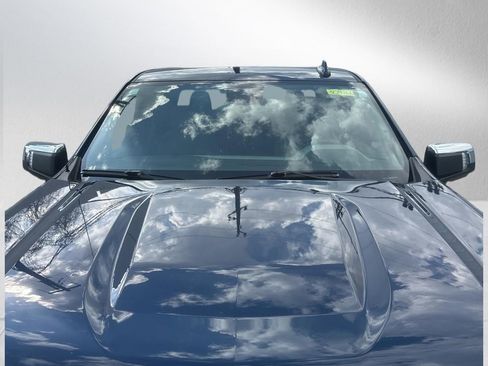 Used 2022 Chevrolet Silverado 1500 LTZ w/ LTZ Convenience Package II image 2