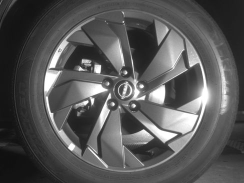 Used 2025 Nissan Rogue SV FWD image 12