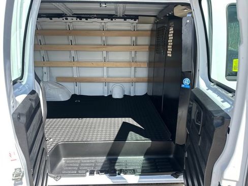 Used 2025 Chevrolet Express 2500 w/ Driver Convenience Package RWD image 13