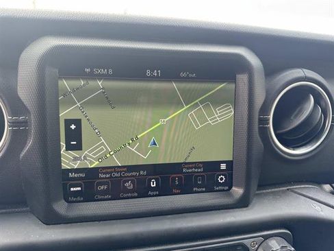 Used 2022 Jeep Wrangler Unlimited Sahara w/ Cold Weather Group image 14