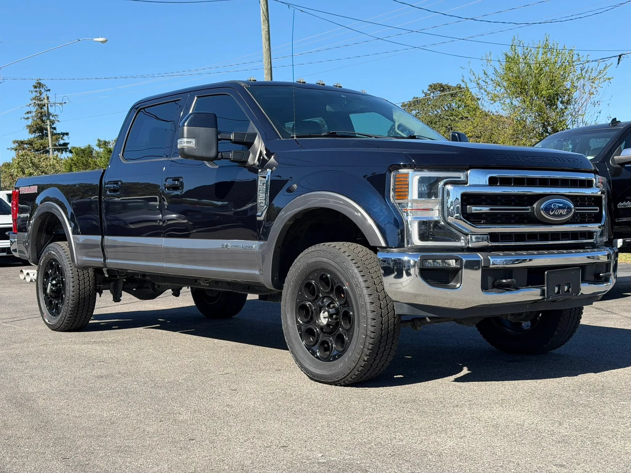 Used 2021 Ford F250 Lariat w/ Tremor Off-Road Package AWD/4WD image 3