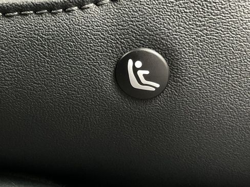 Used 2025 Kia Seltos S image 16