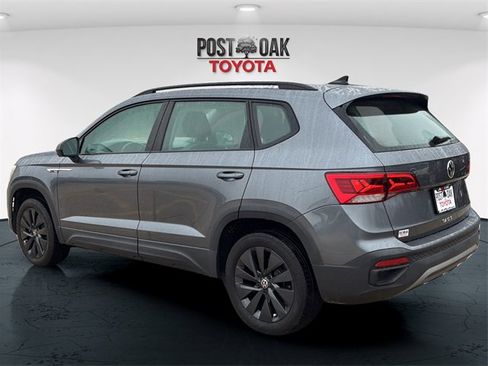 Used 2023 Volkswagen Taos S image 5