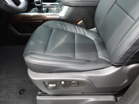 Used 2023 GMC Sierra 1500 Elevation w/ Preferred Package image 15