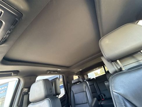 Certified 2021 GMC Yukon Denali w/ Denali Premium Package image 18