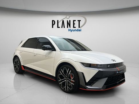 Certified 2025 Hyundai Ioniq 5 N AWD/4WD image 1