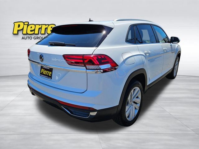 Used 2021 Volkswagen Atlas Cross Sport SE w/ Panoramic Sunroof Package FWD image 5