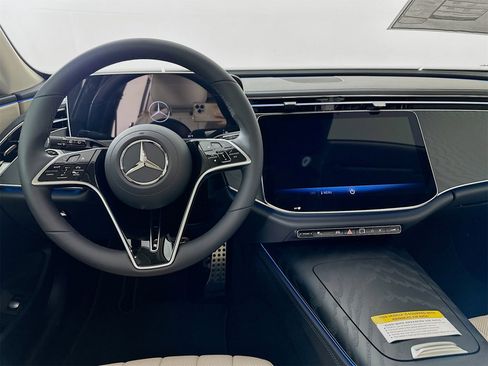 New 2026 Mercedes-Benz E 450 4MATIC All-Terrain Wagon image 25
