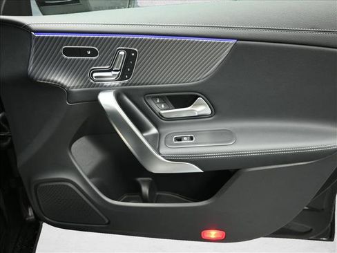 Certified 2025 Mercedes-Benz CLA 250 4MATIC image 27