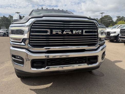 Used 2023 RAM 2500 Laramie AWD/4WD image 24