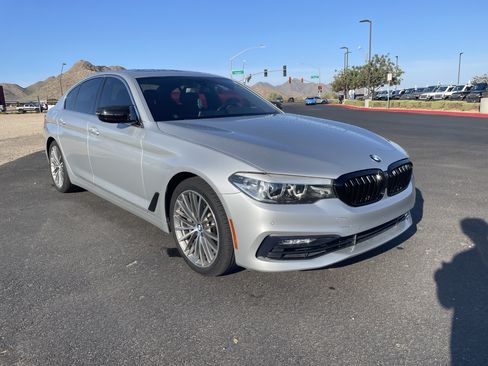 Used 2018 BMW 530i RWD image 7