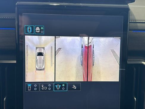 New 2026 GMC Acadia Denali Ultimate w/ LPO, Floor Liner Package AWD/4WD image 46