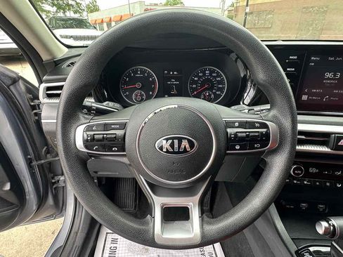 Used 2021 Kia K5 LXS FWD image 14