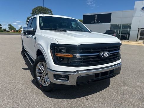 New 2025 Ford F150 XLT w/ Equipment Group 302A MID image 5