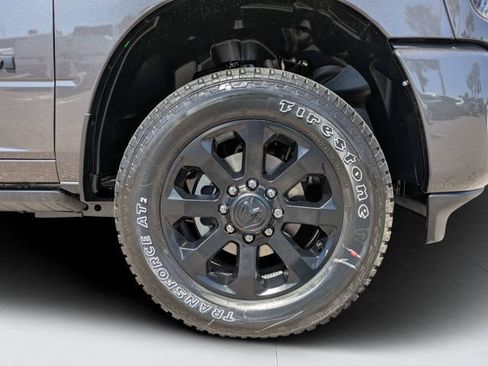 New 2026 RAM 2500 Laramie AWD/4WD image 10