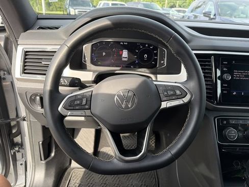 Used 2023 Volkswagen Atlas Cross Sport SE FWD image 24