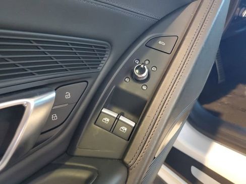 Used 2018 Audi R8 V10 RWD image 11