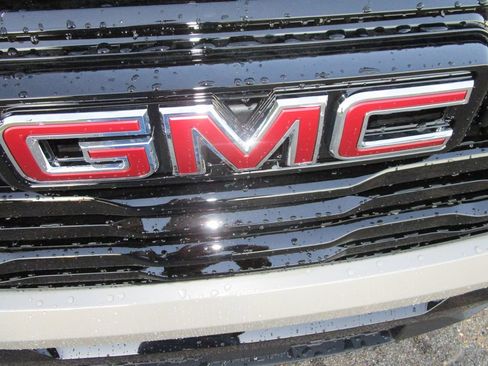 New 2026 GMC Terrain Elevation w/ Black Edition image 20
